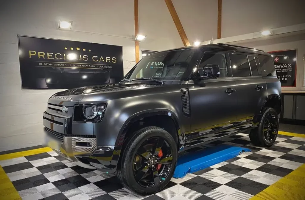Land Rover Defender X Precious Cars Le Mans