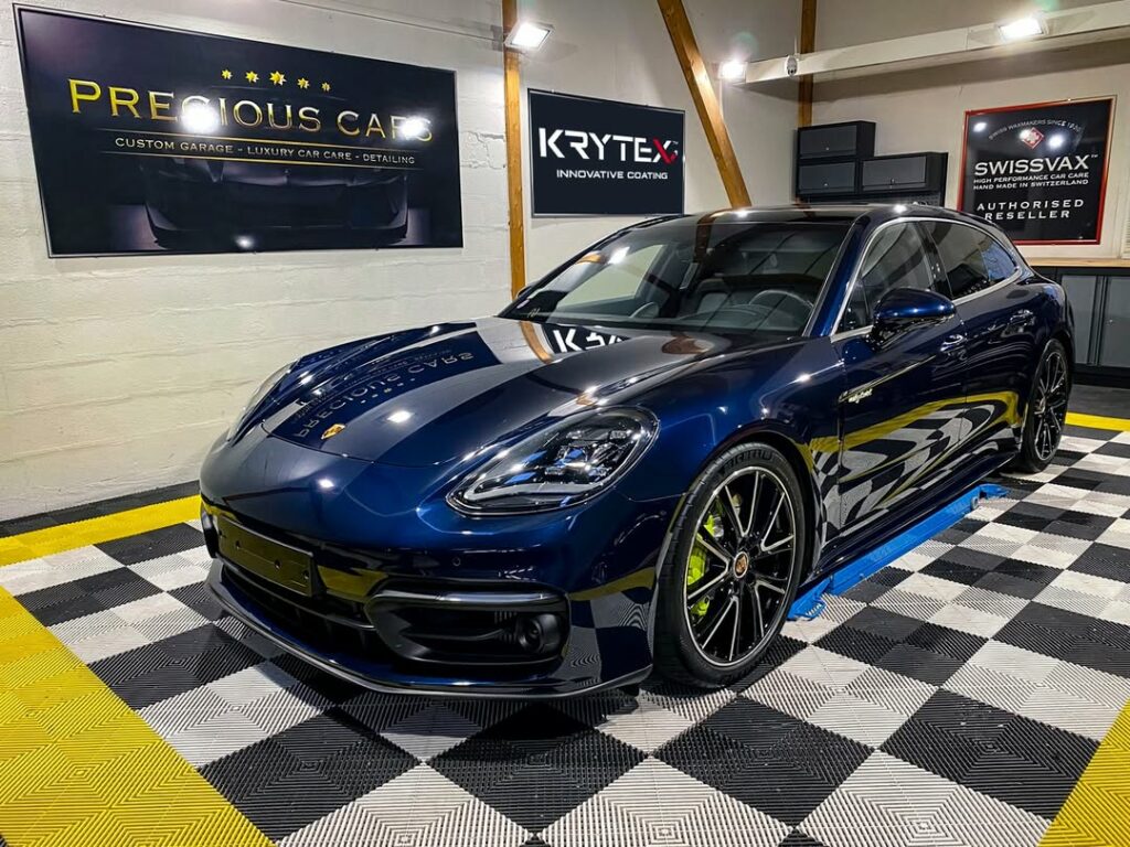 Porsche Panamera Precious Cars Le Mans Valeting Detailing Film de protection PPF Céramique