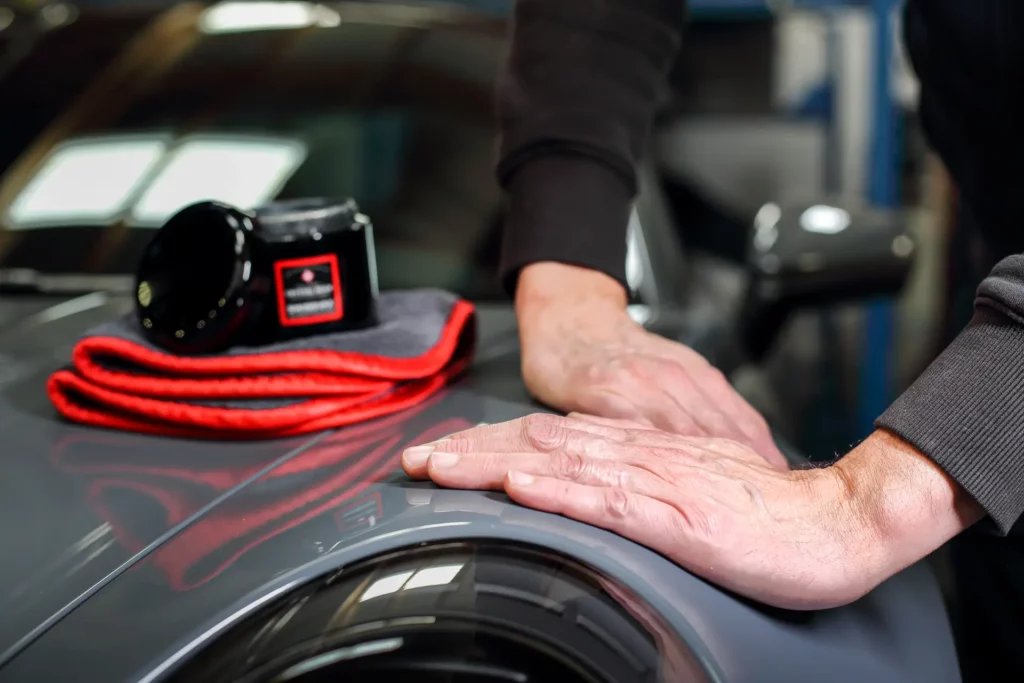 Atelier Precious Cars Le Mans - centre detailing automobile premium