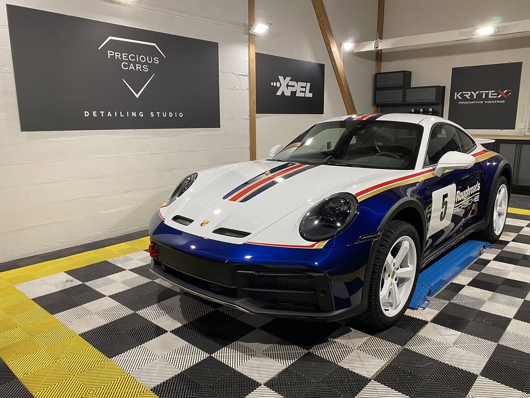 Porsche 911 Dakar Precious Cars Le Mans Valeting Detailing Film de protection PPF Céramique