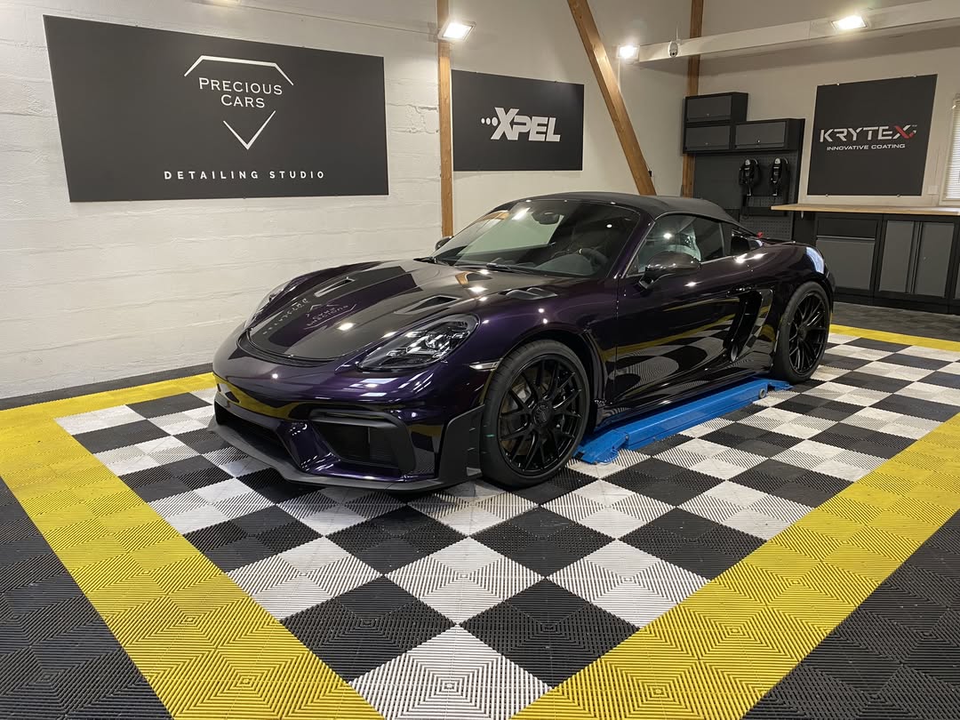 Porsche 718 Spyder RS Precious Cars Le Mans