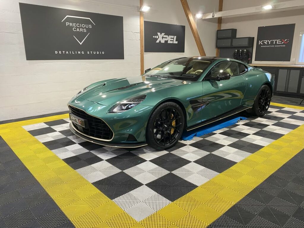 Aston Martin Vanquish Precious Cars Le Mans