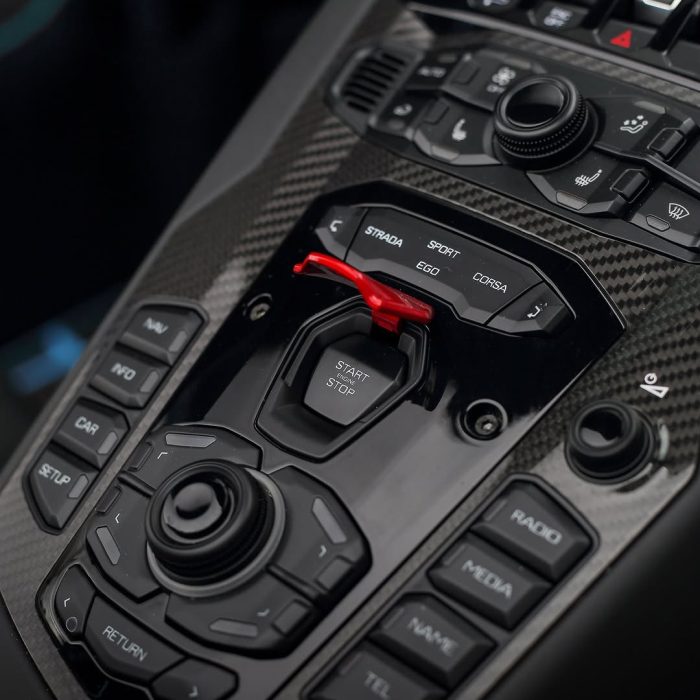 Lamborghini Aventador SVJ Roadster Precious Cars Le Mans Valeting Detailing Film de protection PPF Céramique