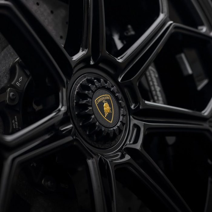 Lamborghini Aventador SVJ Roadster Precious Cars Le Mans Valeting Detailing Film de protection PPF Céramique