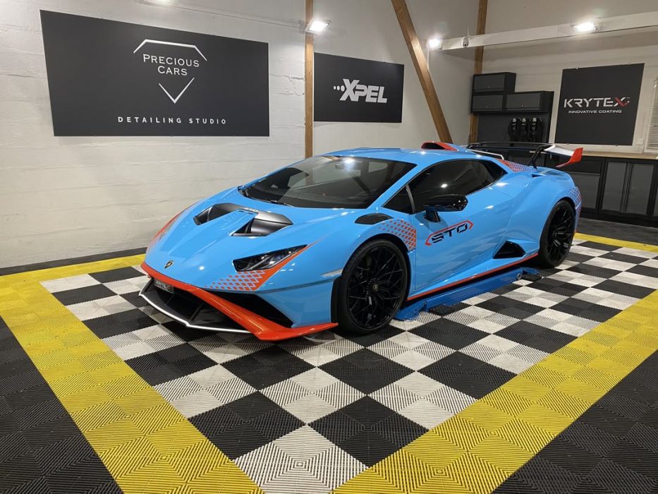 Lamborghini Huracán STO Precious Cars